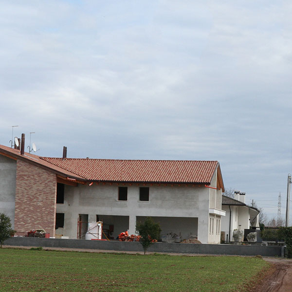 Panoramica del centro di Barcon ripreso dai campi a sud