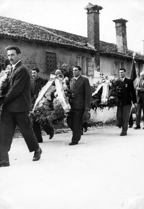 Archivio parrocchiale - Inaugurazione Monumento ai Caduti