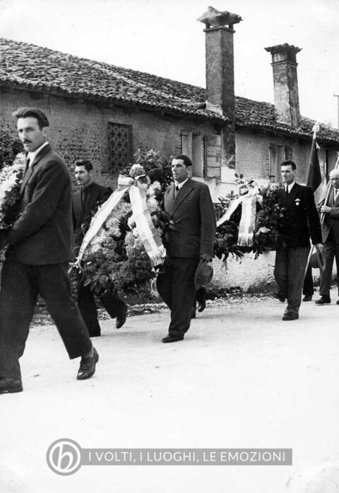 Archivio parrocchiale - Inaugurazione Monumento ai Caduti