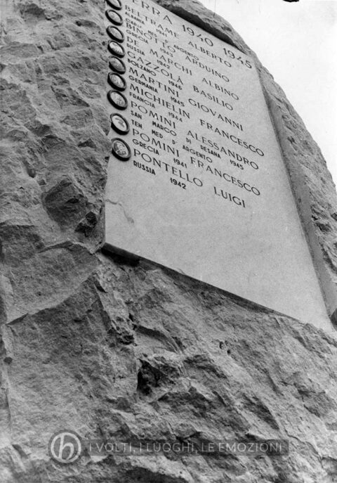 Archivio parrocchiale - Inaugurazione Monumento ai Caduti