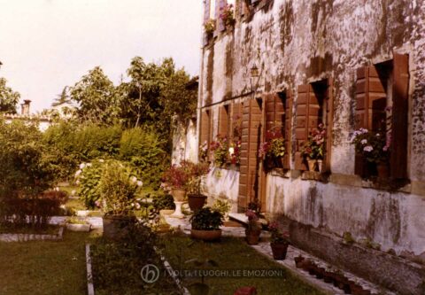 Foto Felice Trinca - Giugno 1972: la canonica