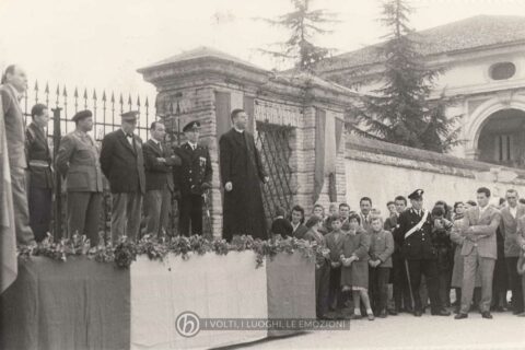 Foto Sorelle Occhial - Inaugurazione Monumento ai Caduti