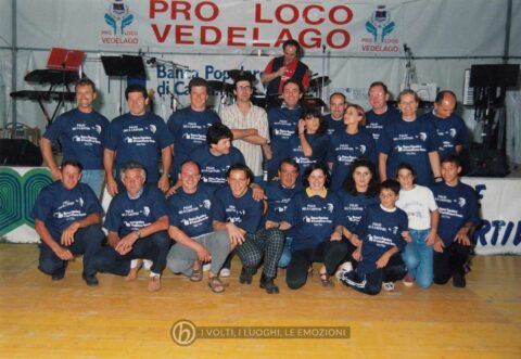 Foto Sorelle Occhial - Palio degli 8 cantoni: la squadra di Barcon
