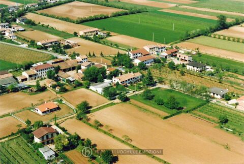 Foto Maurizio Soligo - Anni '90: foto aerea delle Case Soligo