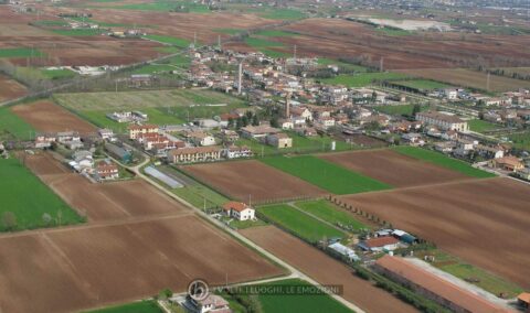 Foto Maurizio Soligo - 2 aprile 2010: foto aerea da sud-ovest