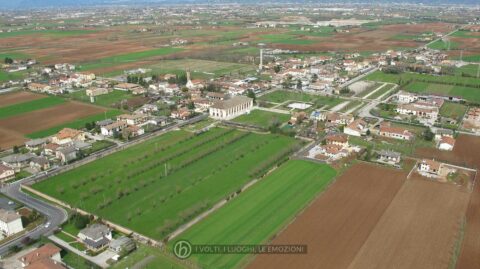 Foto Maurizio Soligo - 2 aprile 2010: foto aerea da sud-est