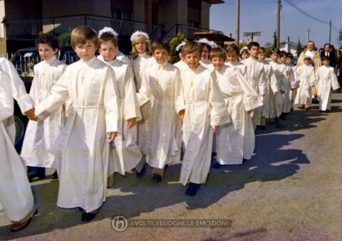 Foto Aurelio Martini - Prima comunione della classe 1970