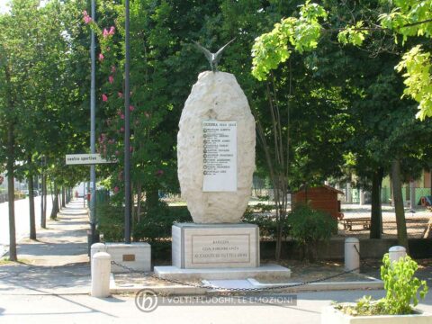 Monumento ai caduti di Barcon, 23 aprile 2006
