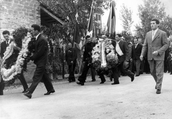Archivio parrocchiale - Inaugurazione Monumento ai Caduti