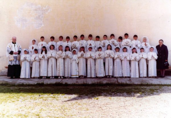 Foto Felice Trinca - 11 maggio 1972: prima comunione della classe 1964