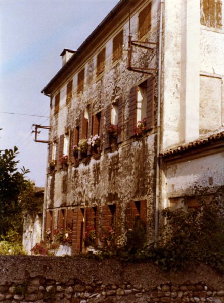 Foto Felice Trinca - Giugno 1972: la canonica
