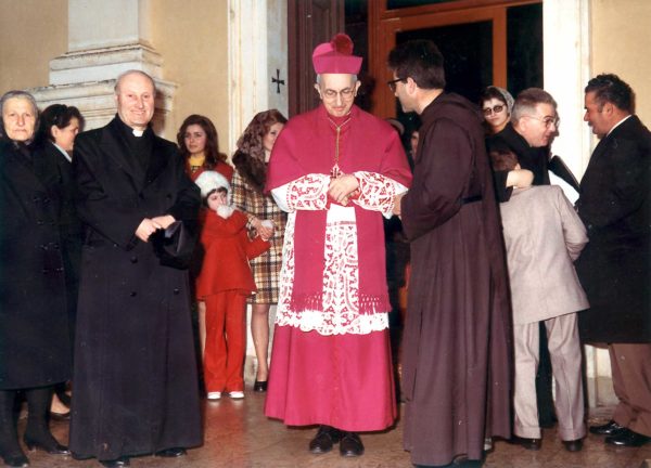 Foto Ida Trinca - Il Vescovo Antonio Mistrorigo