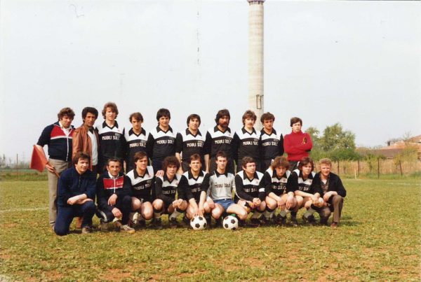 Foto Maurizio Soligo - Anni '80. La squadra di calcio di Barcon che militava in 3^ categoria