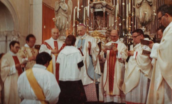 Foto Famiglia Pagnan-Tempesta - Concelebrazione con il Vescovo
