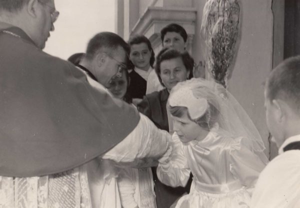 Foto Sorelle Occhial - 20 giugno 1957: la Santa Cresima di Annamaria